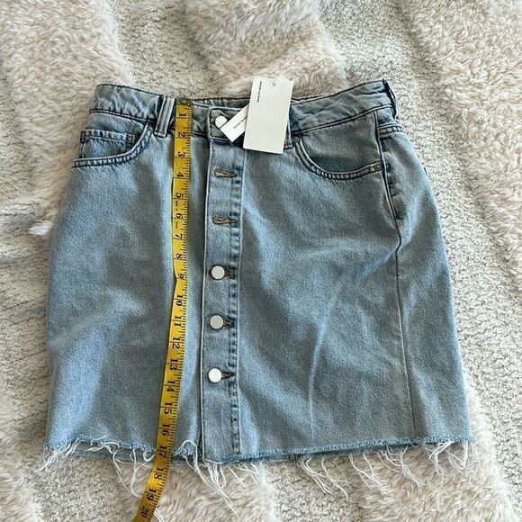 Y imoso Denim distressed Jean skirt, button up front, size 10, NWT - Picture 8 of 8